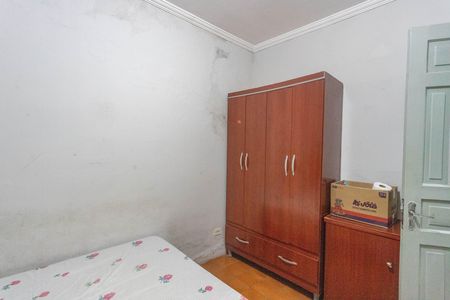 Casa à venda com 233m², 5 quartos e 2 vagas Casa à venda com 233m², 5 quartos e 2 vagasQuarto 3