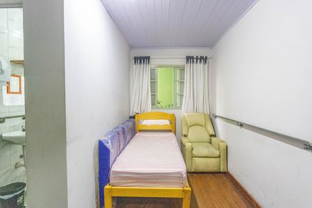 Casa à venda com 233m², 5 quartos e 2 vagas Casa à venda com 233m², 5 quartos e 2 vagasQuarto 2