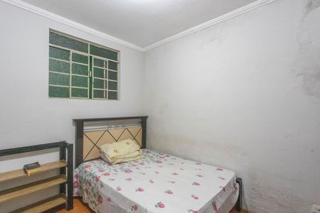Casa à venda com 233m², 5 quartos e 2 vagas Casa à venda com 233m², 5 quartos e 2 vagasQuarto 3