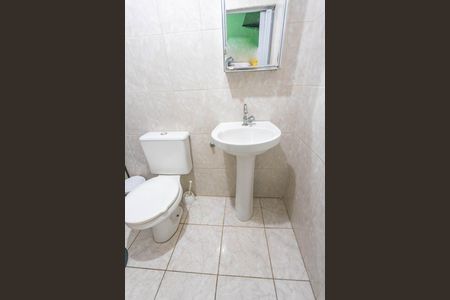 Casa à venda com 233m², 5 quartos e 2 vagas Casa à venda com 233m², 5 quartos e 2 vagasBanheiro 2