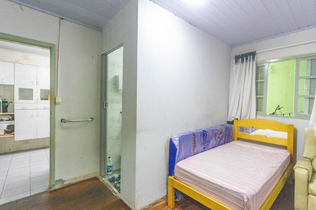 Casa à venda com 233m², 5 quartos e 2 vagas Casa à venda com 233m², 5 quartos e 2 vagasQuarto 2