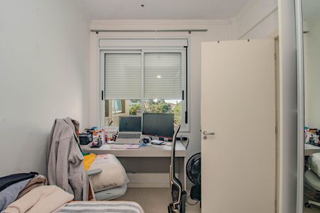 Quarto de apartamento à venda com 2 quartos, 90m² em Jardim Lindóia, Porto Alegre