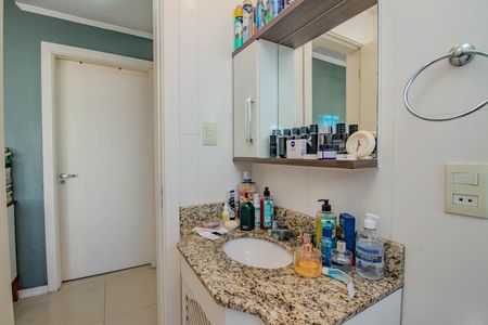 Apartamento à venda com 90m², 2 quartos e 1 vagaBanheiro Social