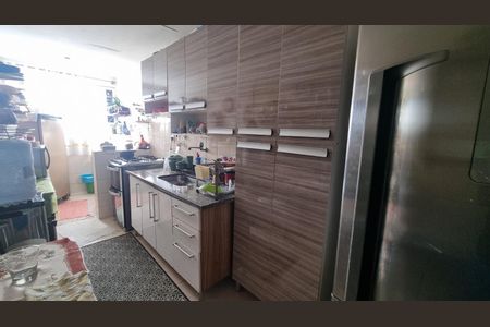 Apartamento à venda com 77m², 2 quartos e 1 vaga Apartamento à venda com 77m², 2 quartos e 1 vagaCozinha