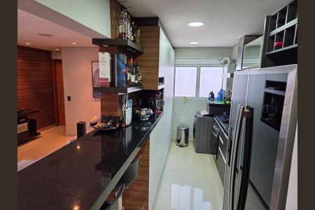 Apartamento à venda com 75m², 2 quartos e 2 vagas