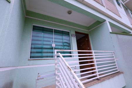 Casa para alugar com 130m², 2 quartos e 2 vagas Casa para alugar com 130m², 2 quartos e 2 vagasVaranda da Sala