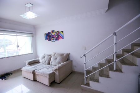 Sala de casa para alugar com 2 quartos, 130m² em Vila Piaui, São Paulo