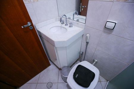 Casa para alugar com 130m², 2 quartos e 2 vagas Casa para alugar com 130m², 2 quartos e 2 vagasBanheiro da Suíte 2