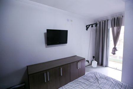 Casa para alugar com 130m², 2 quartos e 2 vagas Casa para alugar com 130m², 2 quartos e 2 vagasQuarto 1