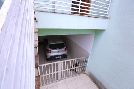 Casa para alugar com 130m², 2 quartos e 2 vagas Casa para alugar com 130m², 2 quartos e 2 vagasGaragem