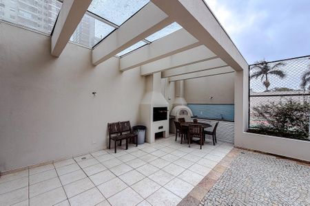 Apartamento à venda com 69m², 2 quartos e 2 vagas Apartamento à venda com 69m², 2 quartos e 2 vagasÁrea comum - Churrasqueira