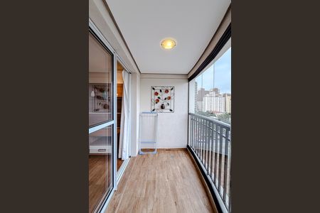 Apartamento à venda com 69m², 2 quartos e 2 vagas Apartamento à venda com 69m², 2 quartos e 2 vagasVaranda da Sala