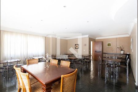 Apartamento para alugar com 50m², 1 quarto e 1 vaga Apartamento para alugar com 50m², 1 quarto e 1 vagaÁrea comum - Salão de festas