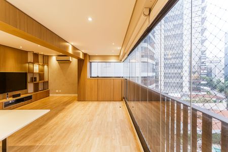 Apartamento à venda com 81m², 2 quartos e 2 vagas Apartamento à venda com 81m², 2 quartos e 2 vagasSala