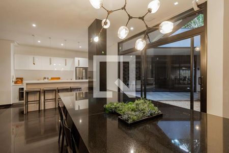 Apartamento à venda com 81m², 2 quartos e 2 vagas Apartamento à venda com 81m², 2 quartos e 2 vagasÁrea comum - Salão de festas