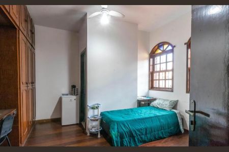 Casa à venda com 8 quartos, 630m² em Ouro Preto, Belo Horizonte