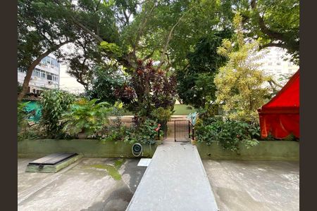 Apartamento à venda com 38m², 1 quarto e sem vaga