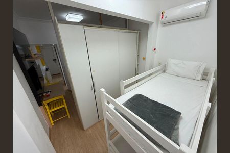 Apartamento à venda com 38m², 1 quarto e sem vaga