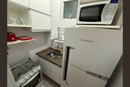 Apartamento à venda com 38m², 1 quarto e sem vaga