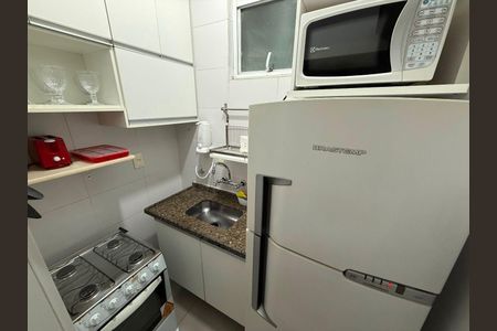 Apartamento à venda com 38m², 1 quarto e sem vaga