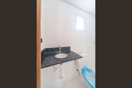 Apartamento à venda com 84m², 2 quartos e 1 vaga Apartamento à venda com 84m², 2 quartos e 1 vagaBanheiro