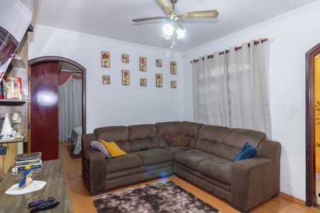 Casa à venda com 141m², 3 quartos e 2 vagas Casa à venda com 141m², 3 quartos e 2 vagasSala