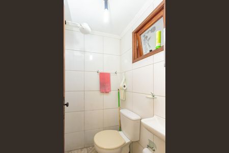Casa à venda com 141m², 3 quartos e 2 vagas Casa à venda com 141m², 3 quartos e 2 vagasBanheiro de serviço