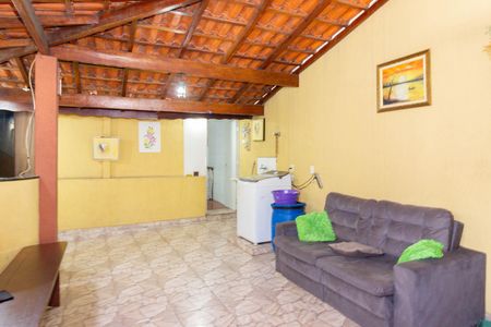 Casa à venda com 141m², 3 quartos e 2 vagas Casa à venda com 141m², 3 quartos e 2 vagasLavanderia