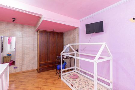 Casa à venda com 141m², 3 quartos e 2 vagas Casa à venda com 141m², 3 quartos e 2 vagasSuíte