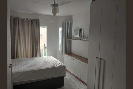 Casa à venda com 230m², 3 quartos e 4 vagas