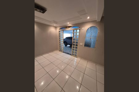 Foto 03 de casa à venda com 3 quartos, 250m² em Jardim Yeda, Campinas