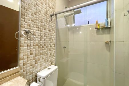 Apartamento à venda com 50m², 2 quartos e 1 vaga Apartamento à venda com 50m², 2 quartos e 1 vagaBanheiro