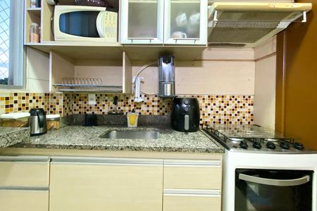Apartamento à venda com 50m², 2 quartos e 1 vaga Apartamento à venda com 50m², 2 quartos e 1 vagaCozinha