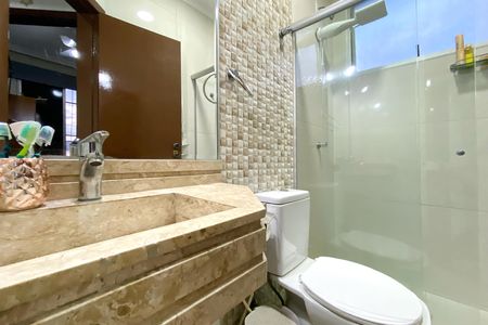 Apartamento à venda com 50m², 2 quartos e 1 vaga Apartamento à venda com 50m², 2 quartos e 1 vagaBanheiro