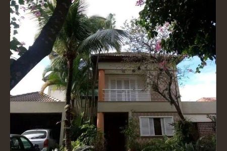 Casa à venda com 500m², 4 quartos e 3 vagas