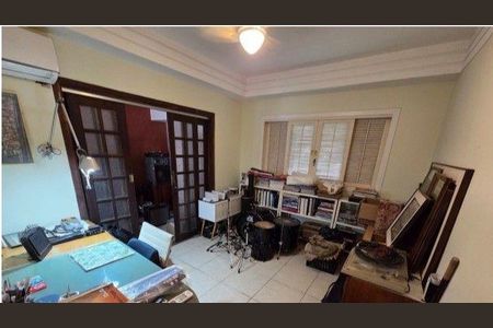 Casa à venda com 500m², 4 quartos e 3 vagas