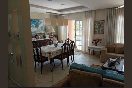 Casa à venda com 500m², 4 quartos e 3 vagas