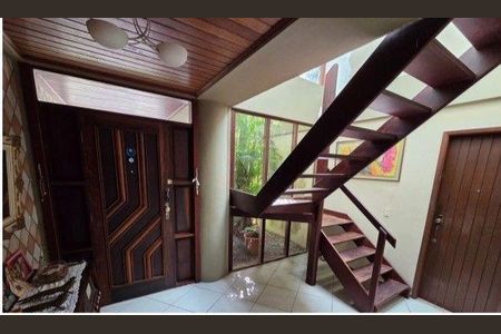 Casa à venda com 500m², 4 quartos e 3 vagas