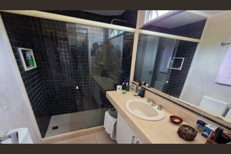 Casa à venda com 500m², 4 quartos e 3 vagas
