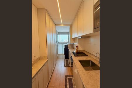 Apartamento à venda com 79m², 3 quartos e 1 vaga