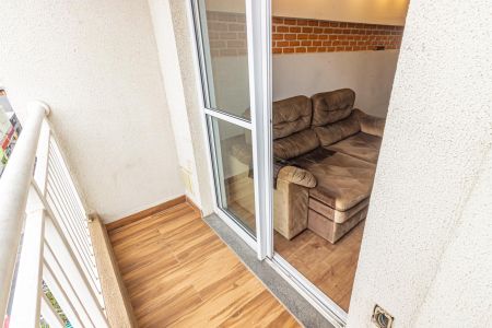 Apartamento à venda com 32m², 1 quarto e sem vaga Apartamento à venda com 32m², 1 quarto e sem vagaVaranda