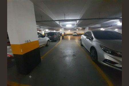 Apartamento à venda com 80m², 3 quartos e 1 vaga