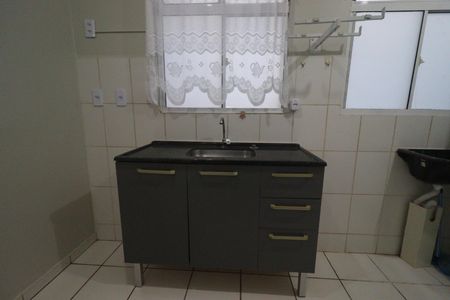 Apartamento para alugar com 47m², 2 quartos e 1 vaga Apartamento para alugar com 47m², 2 quartos e 1 vagaCozinha