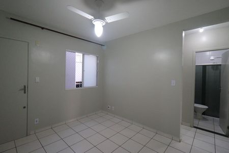Sala de apartamento para alugar com 2 quartos, 47m² em Jardim Javari, Ribeirão Preto
