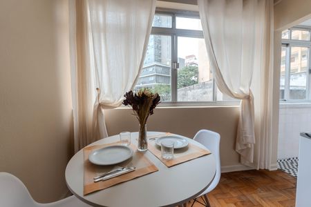 Studio para alugar com 28m², 1 quarto e sem vaga Studio para alugar com 28m², 1 quarto e sem vagaStudio