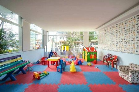 Apartamento à venda com 64m², 2 quartos e 1 vaga