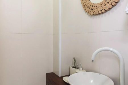 Apartamento à venda com 64m², 2 quartos e 1 vaga