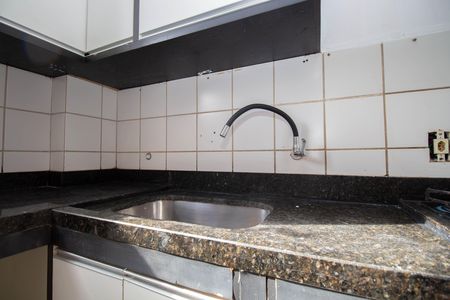 Apartamento para alugar com 45m², 2 quartos e sem vaga Apartamento para alugar com 45m², 2 quartos e sem vagaCozinha e Área de Serviço