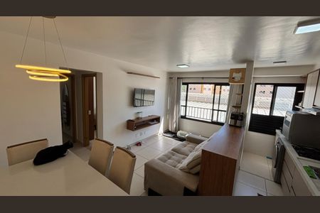 Sala de apartamento à venda com 2 quartos, 56m² em Chácara santa rita, Goiânia
