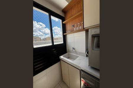 Apartamento à venda com 56m², 2 quartos e 1 vagaÁrea de serviço